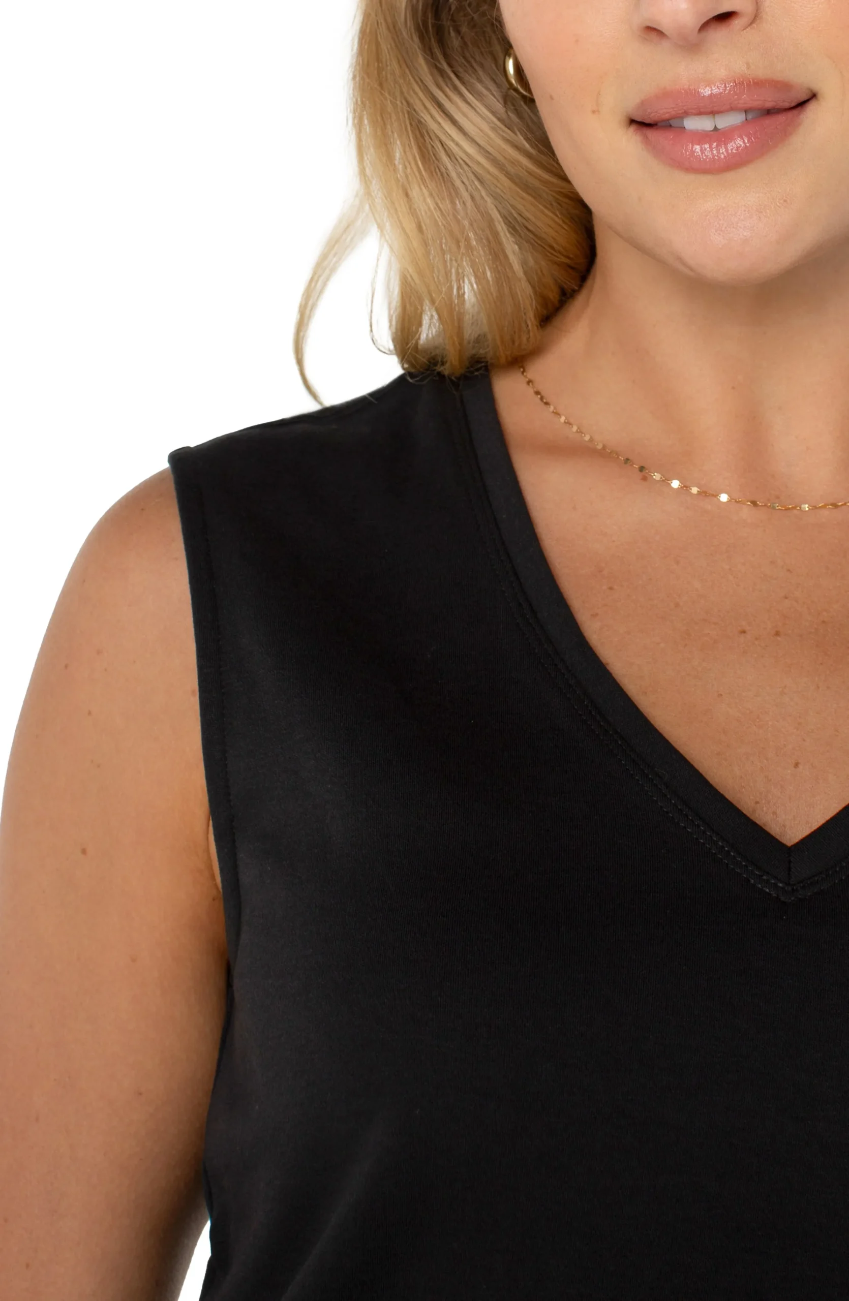 Liverpool Los Angeles Tees-SLEEVELESS V-NECK KNIT TOP Black